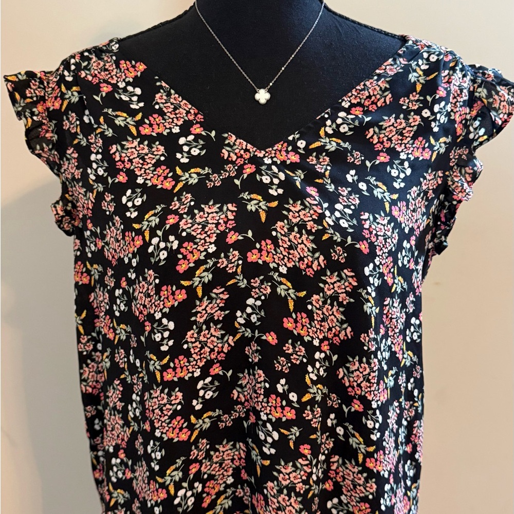 LOFT Black Floral V-Neck Flutter Sleeve Camisole